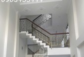 Nhà đẹp có sân vườn riêng, diện tích 62m2, 4 tầng, 13.5 tỷ, Hiệp Bình Chánh, Thủ Đức